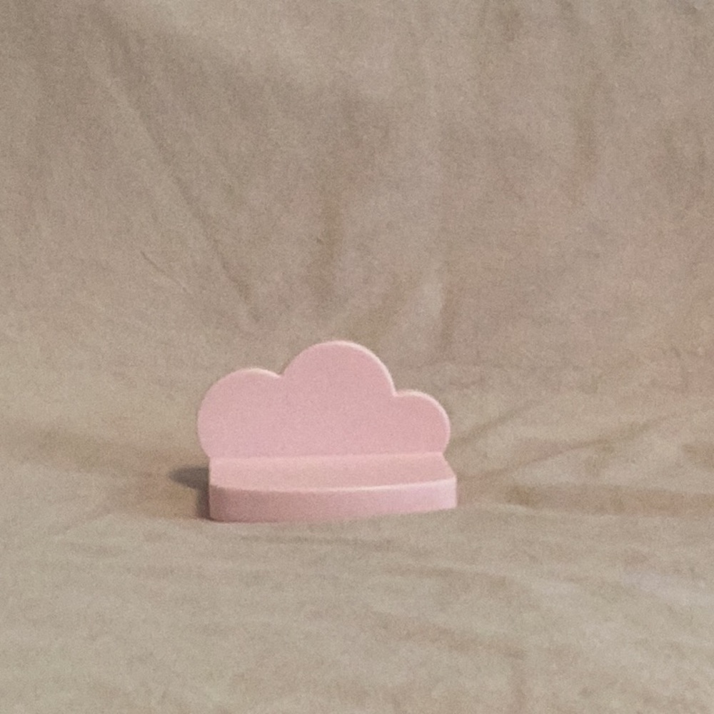 Light pink cloud shelf